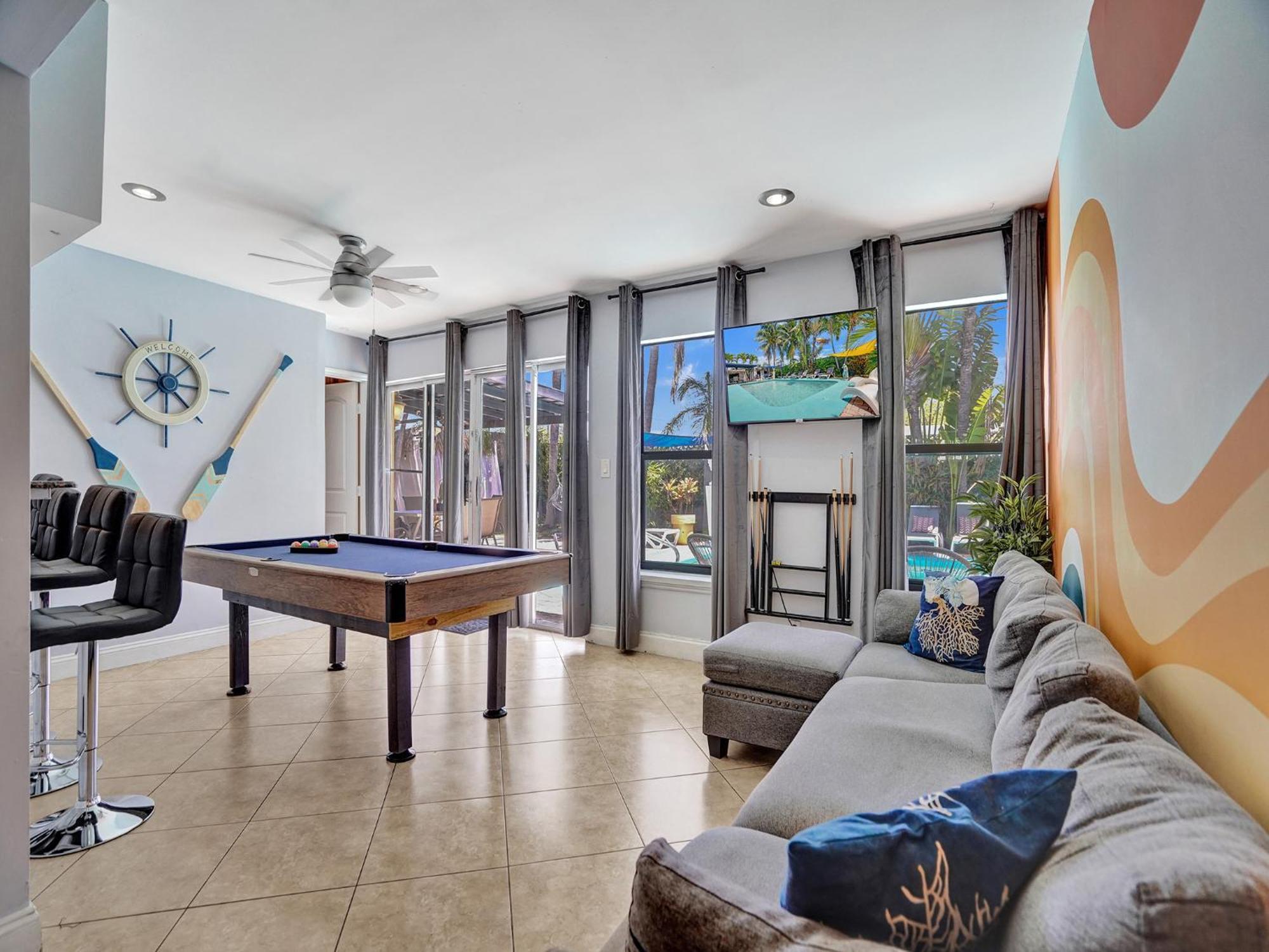 Large Gay Men'S 1 Bedroom W Gameroom Heated Pool Clothing Optional 奥克兰公园 外观 照片